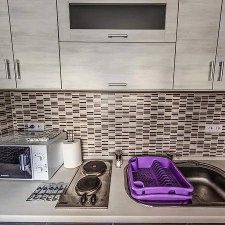 Lägenhet Abakusz Apartman2 *